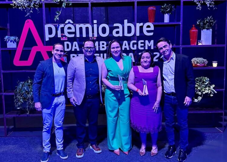 Cajuína São Geraldo conquista ouro e prata no Prêmio ABRE de Embalagem Brasileira