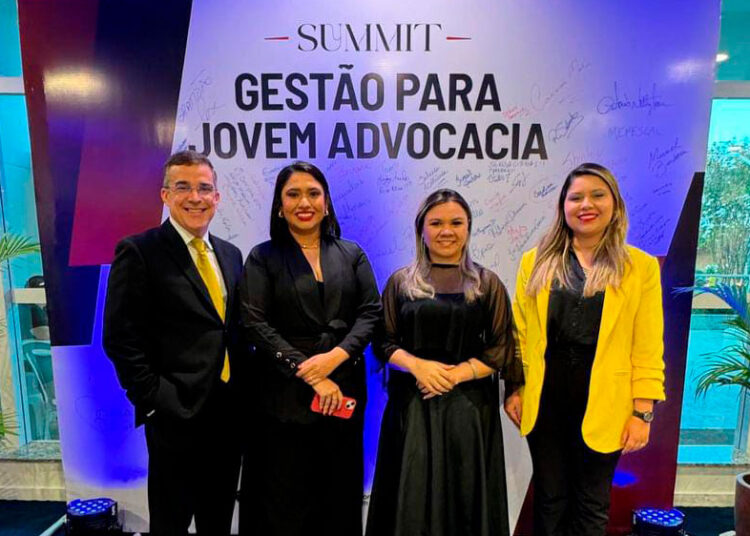 Priscila Ipirajá inspira jovens advogados no Summit Gestão
