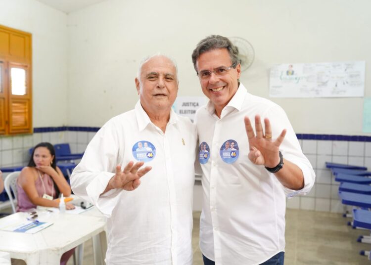 Roberto Pessoa é reeleito Prefeito de Maracanaú e parte para quarto mandato à frente do Executivo Municipal