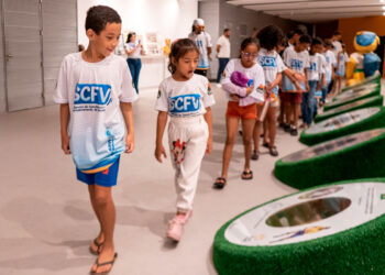 Crianças e Adolescentes conhecem a Arena Castelão através de iniciativa do Serviço de Convivência de Maracanaú