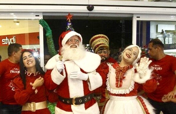 Natal mágico no Grand Shopping celebra chegada do Papai Noel