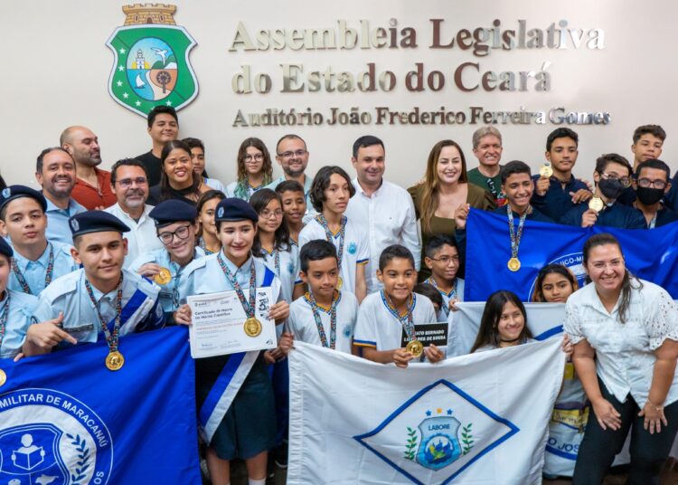 Maracanaú é o 1º lugar na Olimpíada Brasileira de Raciocínio Lógico (OBRL) com 32 medalhas de Ouro
