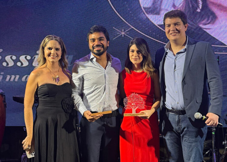 Bosco Nunes recebe Troféu de Reconhecimento da CDL Jovem e assumirá nova função em 2025/2026