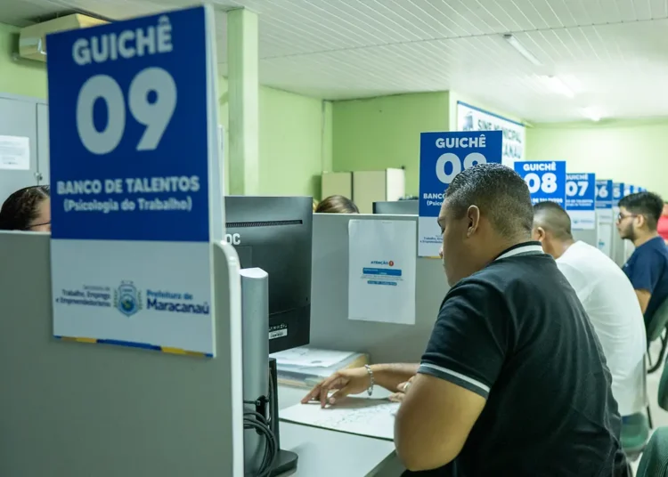 SINE Municipal tem 163 vagas de emprego disponíveis em 52 empresas