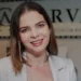 Helena Carvalho, especialista em direito empresarial e sócia do Carvalho Advocacia
