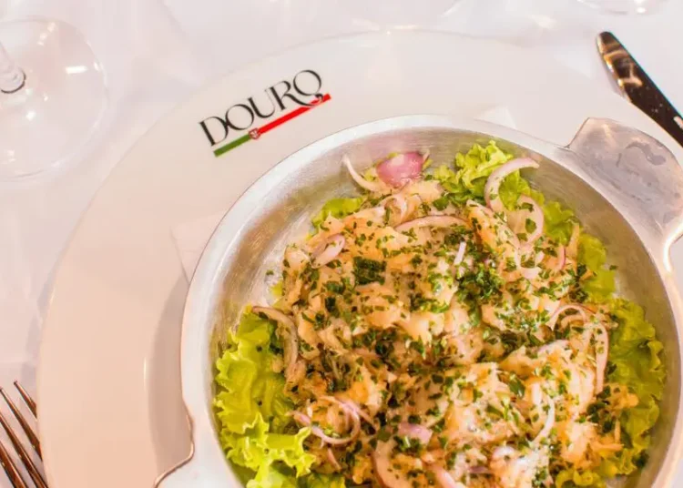 Tradição portuguesa chega a Fortaleza através do Restaurante Douro