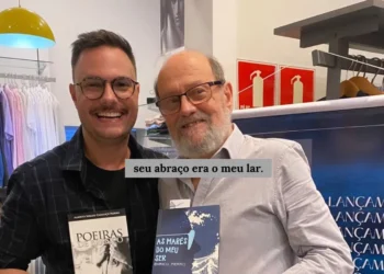 o abraço que nunca se desfez