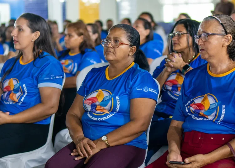 Estudantes ingressam no ensino médio técnico ofertado pelo Programa Universidade Operária do Nordeste