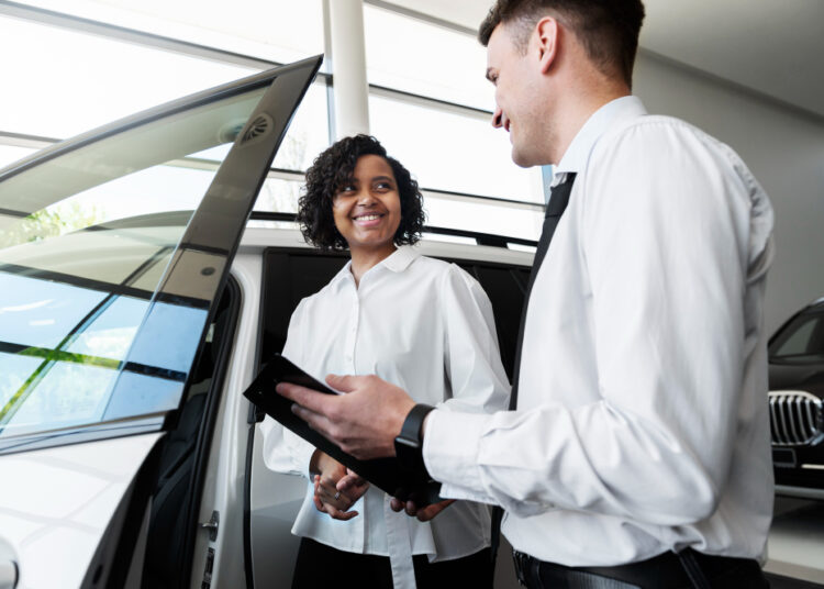 Como o IPVA impacta o custo total de propriedade do carro?