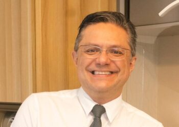 Dr. Leonardo Bezerra participa de Simpósio de Endometriose em Fortaleza