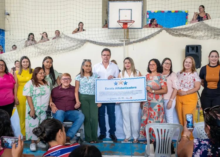 Prefeitura anuncia compra do prédio próprio da Escola Professor Francisco Araújo do Nascimento