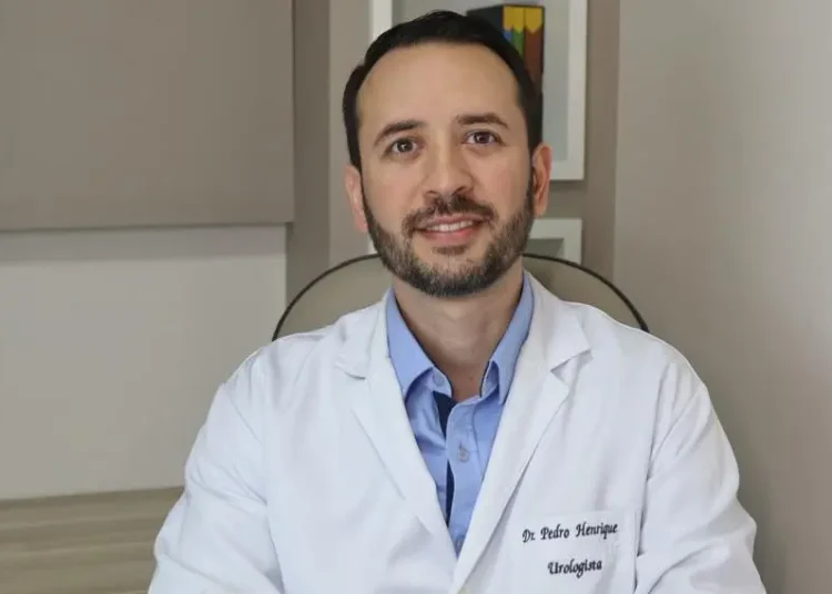 Dr. Pedro Filgueira é pioneiro ao adotar inovação na área de urologia no Nordeste
