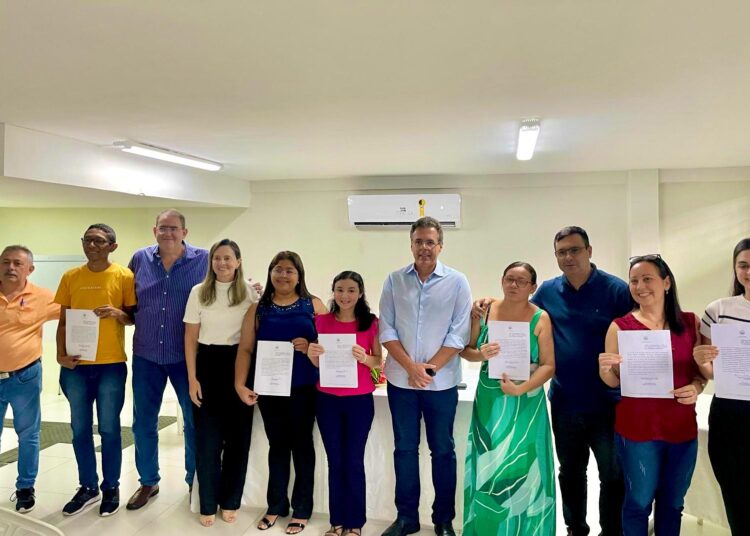 Prefeitura realiza posse dos novos secretários escolares