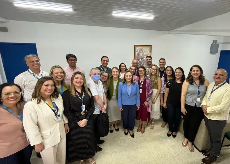 Maracanaú recebe comitiva nacional para implantação pioneira do Prontuário Eletrônico do SUAS