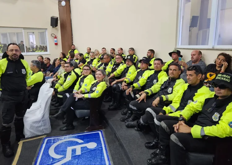 Agentes do Demutran recebem homenagem pelo Dia Nacional do Agente de Trânsito