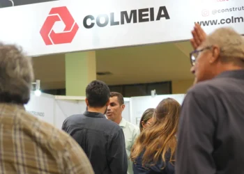 Construtora Colmeia participa de congresso de corretoras de imóveis em Fortaleza