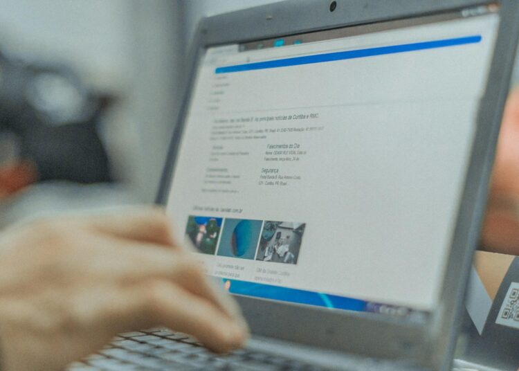Como proteger sua reputação digital de ataques inesperados