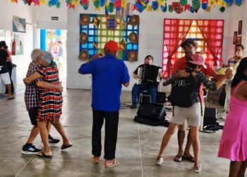 Restaurante Popular promove festa junina para os beneficiários do equipamento