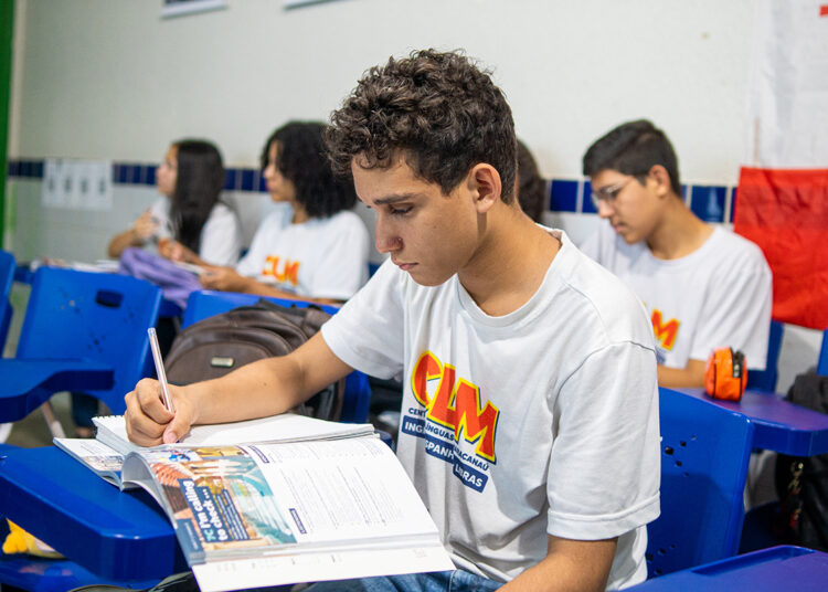 CLM divulga resultado final do processo seletivo 2025.2