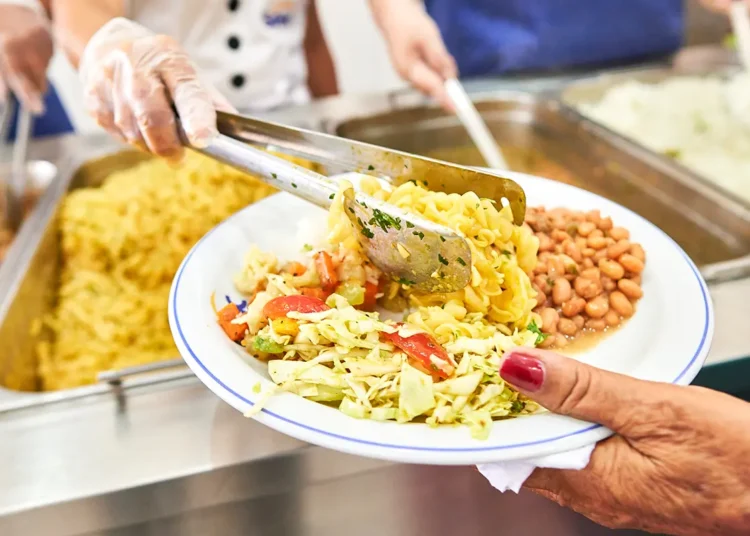 Maracanaú certifica 32 iniciativas de combate à fome em ação inédita do Conselho de Segurança Alimentar