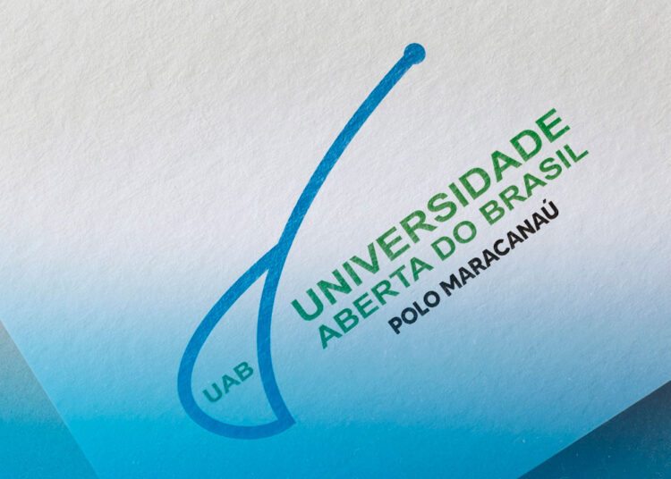 UAB Maracanaú e UECE abrem inscrições para cursos de pós-graduação gratuitos na modalidade EaD