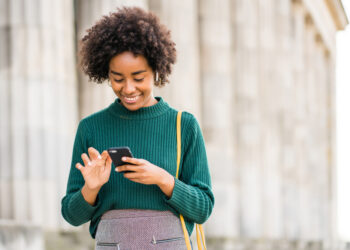 Pagar o licenciamento é simples: veja como a tecnologia agiliza esse processo anualmente