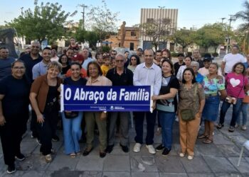 No momento, você está visualizando Prefeitura promove tarde de valorização familiar com o evento “Agosto dos Pais”