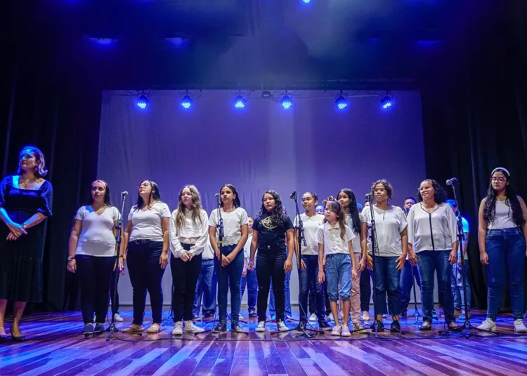 No momento, você está visualizando Secretaria de Cultura de Maracanaú promove formação artística e musical gratuita à população