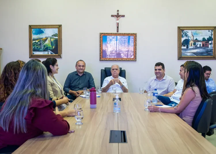 No momento, você está visualizando Dr. Pedro Coelho é o Novo Diretor do Hospital Municipal Dr. João Elísio de Holanda