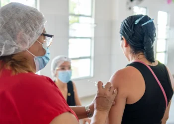No momento, você está visualizando Prefeitura de Maracanaú intensifica vacinação contra o sarampo neste mês de setembro