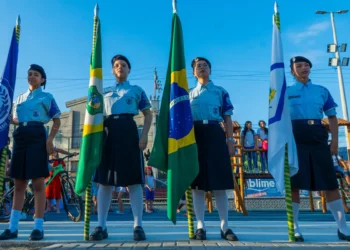 No momento, você está visualizando Prefeitura inicia Semana da Pátria 2025 com inauguração de nova área de convivência na Escola Adauto Ferreira Lima, no Timbó