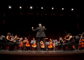 Orquestra Jacques Klein, Coral Vozes de Iracema e Solistas celebram a magia do cinema em espetáculo especial no Teatro RioMar Fortaleza
