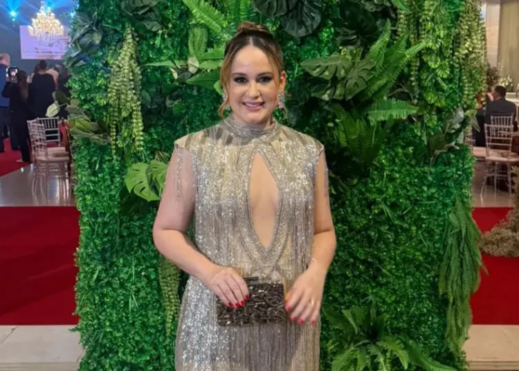 Dra. Eduarda Diógenes prestigia o Prêmio Check Up 2025