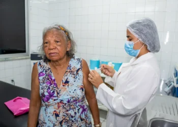 No momento, você está visualizando Maracanaú realiza “Dia D de Multivacinação” neste sábado, 18/10, em 7 unidades de saúde