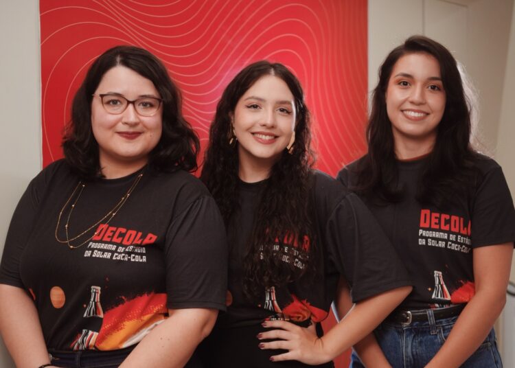 Com vagas em Fortaleza e Maracanaú, Solar Coca-Cola abre inscrições para nova edição do programa de estágio “Decola” para estudantes de diversas áreas