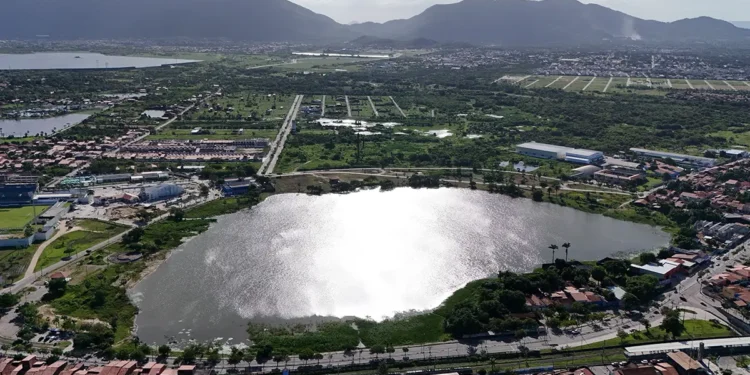 No momento, você está visualizando Prefeitura e Ministério da Agricultura realizam peixamento em reservatórios do município