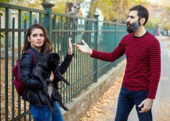 Tutores não namorariam alguém que não gosta de seus pets, diz estudo