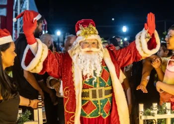 No momento, você está visualizando Natal de Brilho de Maracanaú 2025 acontecerá de 6 a 25 de dezembro com 10 Desfiles Natalinos e grande programação cultural