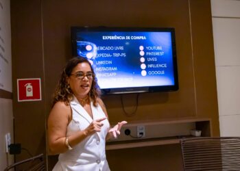 Paula Hernandez leva reflexões sobre comportamento e vendas a encontro exclusivo do Club Brasil