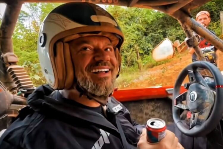 Biólogo Richard Rasmussen encara 1.500 km na Transamazônica em UTV