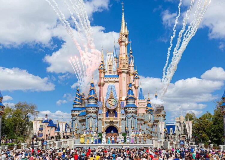 Carnaval 2026 impulsiona viagens internacionais e consolida Orlando como principal destino fora do Brasil