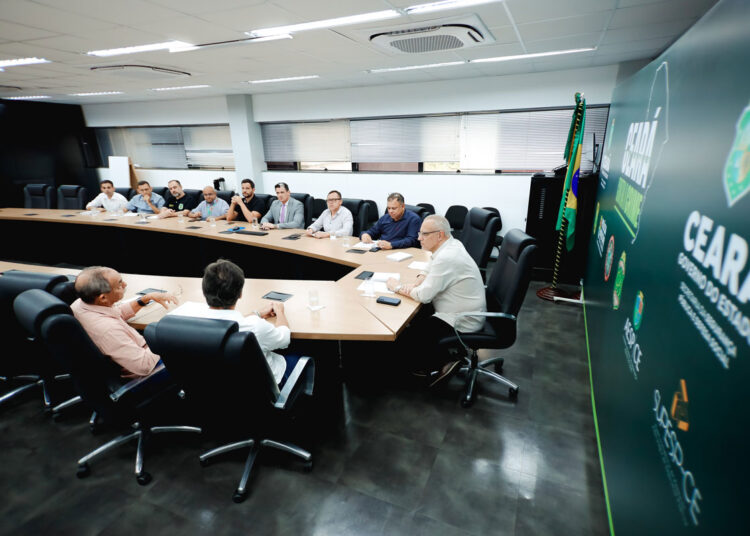 No momento, você está visualizando Maracanaú combaterá a criminalidade com moderno sistema de videomonitoramento com 300 câmeras e Centro Integrado com ação conjunta entre Prefeitura e forças de segurança do Estado