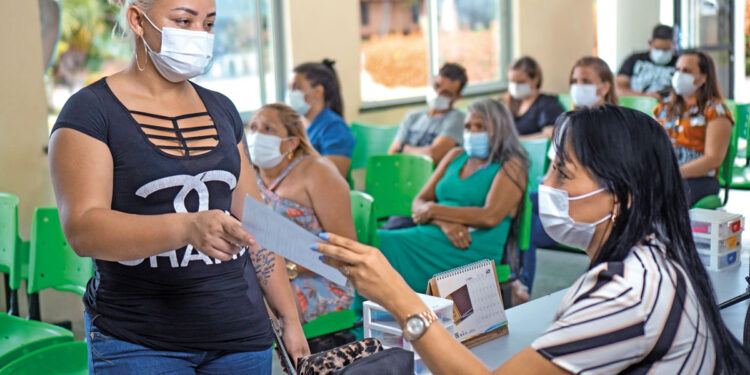 No momento, você está visualizando Prefeitura de Maracanaú implementa plano de contingência e reforça rede de saúde diante da alta de síndromes gripais