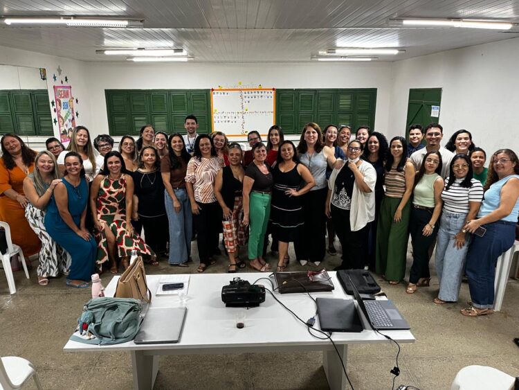 No momento, você está visualizando Secretaria de Assistência Social promove oficina sobre condicionalidades do Programa Bolsa Família em Maracanaú