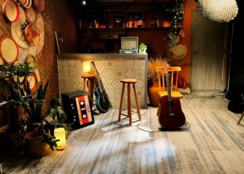 “Acústico Delas” chega no Mês das Mulheres para celebrar presença feminina na música
