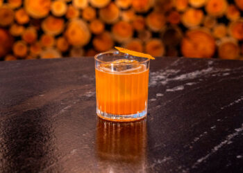 Parrileiro lança nova carta de drinks e aposta em bebidas sem álcool e sem açúcar