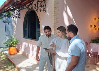 Mesmo com avanço da IA, empresas que priorizam o fator humano lideram a experiência do consumidor em 2026