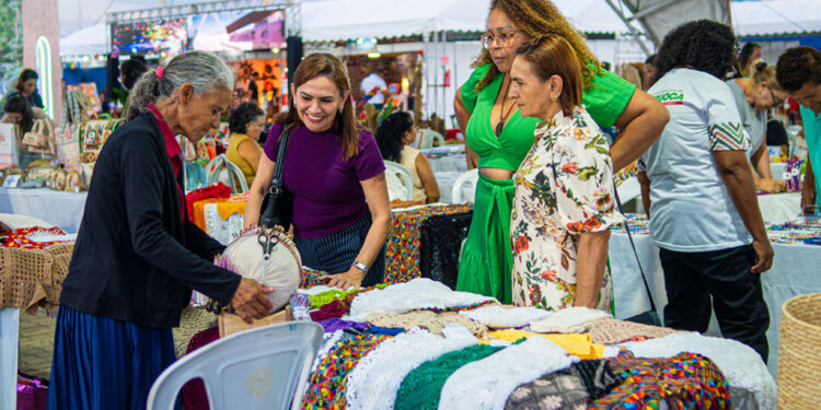 No momento, você está visualizando Centro de Convivência do Idoso promove 1.ª Feira da Pessoa Idosa Empreendedora em Maracanaú