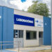 No momento, você está visualizando Hospital Municipal Dr. João Elísio de Holanda inaugura novo laboratório de análises clínicas com estrutura moderna e foco em excelência