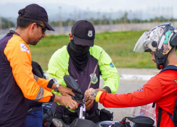 No momento, você está visualizando Distribuição de antenas corta-pipas reforça segurança de motociclistas em Maracanaú